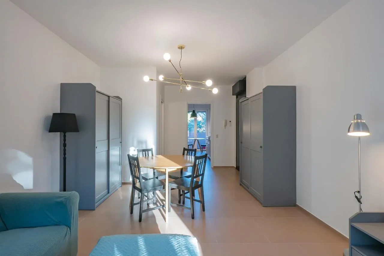 Apartment Nuovo E Ampio Appartamento Con Terrazzo - Via Depretis Milan Italy