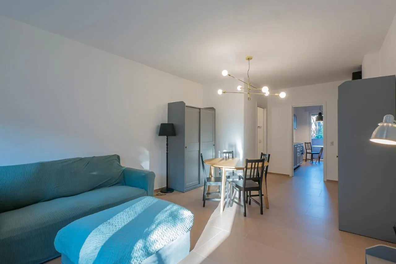 Nuovo E Ampio Appartamento Con Terrazzo - Via Depretis Milan